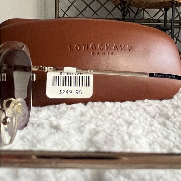 ⭐️ Longchamp Cat Eyes Sunglasses ~New with tag - Picture 5 of 5